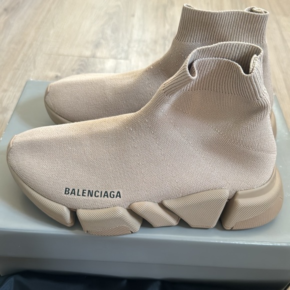Balenciaga Women’s Speed 2.0 Recycled Knit Sneaker in Beige - Picture 7 of 10